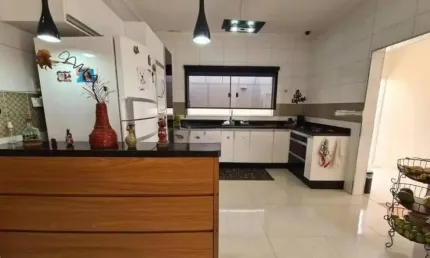 Linda Casa à Venda e para Locação no Jardim Europa – Espaço, conforto e localização privilegiada!