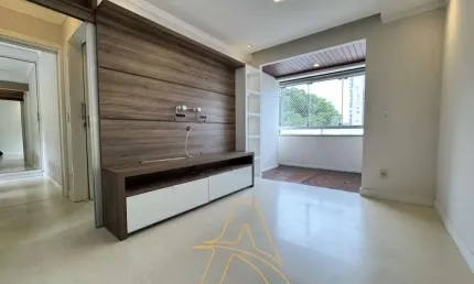 Apartamento Semi Mobiliado com 2 Dormitórios no Bairro Vila Nova