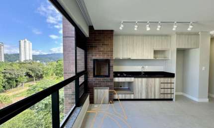 Apartamento Semi-Mobiliado no Último Andar com Vista Panorâmica no Edifício Discovery