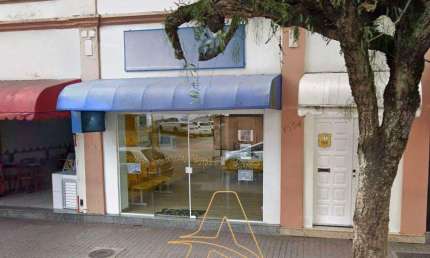 Sala Comercial Térrea para Locação na Rua XV de Novembro