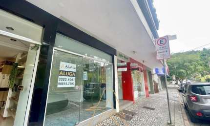 Sala Comercial Térrea no Centro da Cidade ao Lado da Igreja Matriz