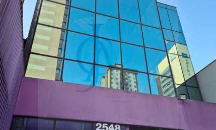 Casa comercial para alugar na Avenida dos Autonomistas, Centro, Osasco