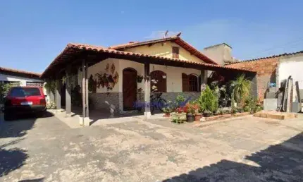 Casa Residencial à venda, Petrópolis, Betim - CA0319.