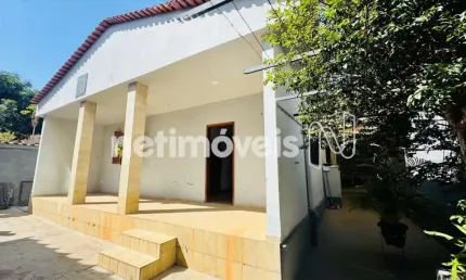 Casa com 3 quartos para alugar na Rua Domingos Fernandes, União, Belo Horizonte