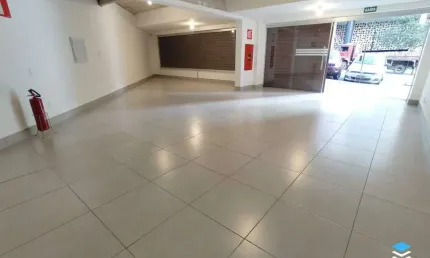 Oportunidade na Savassi – Loja de Frene para a Rua com 122m²