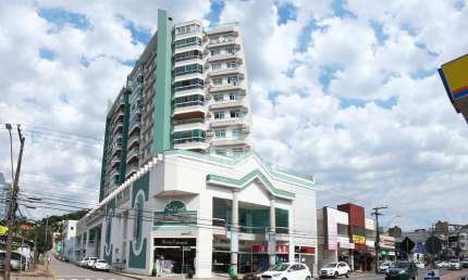 Apartamento com 01 suíte + 2 dormitórios para alugar, 194 m² por R$ 3.500/mês - Centro - Jaraguá do Sul/SC