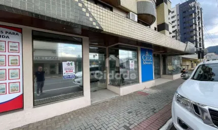 Sala para alugar, 91 m² por R$ 3.400,00/mês - Centro - Jaraguá do Sul/SC