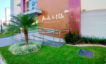 Apartamento com 3 quartos para alugar na Vinte e Cinco de Julho, 245, Vila Nova, Jaraguá do Sul por R$ 3.500