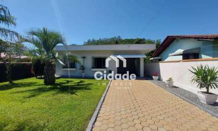 Casa com 4 dormitórios, 125 m² - venda por R$ 650.000,00 ou aluguel por R$ 2.500,00/mês - Nereu Ramos - Jaraguá do Sul/SC