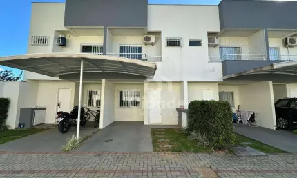 Casa com 2 suítes, 97 m² - venda por R$ 450.000 ou aluguel por R$ 2.900/mês - Amizade - Jaraguá do Sul/SC