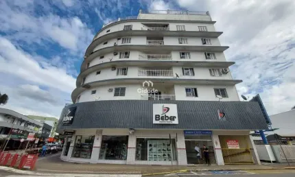 Apartamento com 3 quartos para alugar na Expedicionário Gumercindo da Silva, 17, Centro, Jaraguá do Sul por R$ 2.200