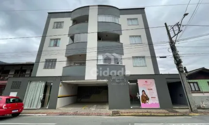 Apartamento com 2 dormitórios para alugar, 95 m² por R$ 1.900/mês - Czerniewicz - Jaraguá do Sul/SC