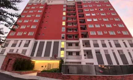 Apartamento com 2 quartos para alugar na Rua José Emmendoerfer, 260, Nova Brasília, Jaraguá do Sul por R$ 3.800