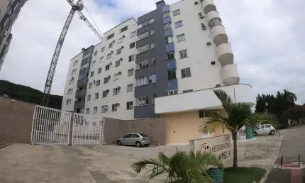 Apartamento com 2 quartos para alugar na Rua Manoel Francisco da Costa, 2585, João Pessoa, Jaraguá do Sul por R$ 2.200