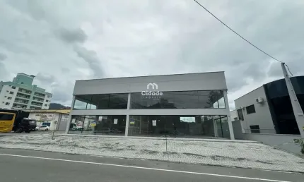 Sala comercial para alugar na Expedicionário Carlos Frederico Vasel, 51, Vila Nova, Jaraguá do Sul por R$ 14.000
