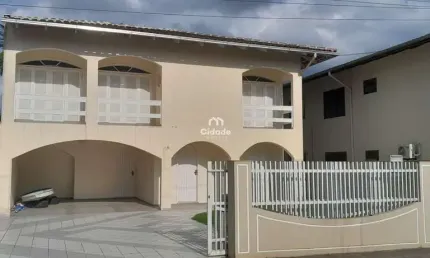Casa com 4 quartos à venda na Conrad Riegel, 109, Centro, Jaraguá do Sul por R$ 1.200.000