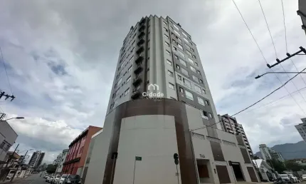 Apartamento com 3 quartos para alugar na Guilherme Dancker, 150, Centro, Jaraguá do Sul por R$ 4.200