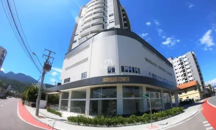 Sala comercial para alugar na marechal deodoro da fonseca, 1285, centro, jaraguá do sul por r$ 3.000