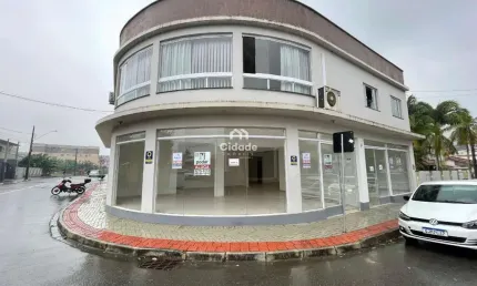 Sala comercial para alugar na José Panstein, 38, Ilha da Figueira, Jaraguá do Sul por R$ 3.800