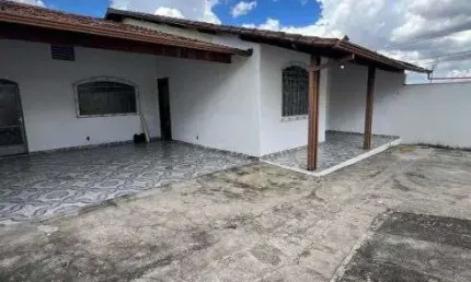 Imóvel para venda possui 360 metros quadrados com 3 quartos em Jardim Brasília - Betim - MG