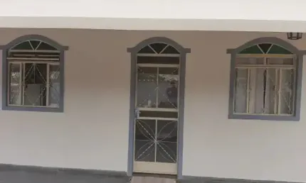 Casa com 3 quartos para alugar na Rua Angola, 1, Bom Retiro, Betim
