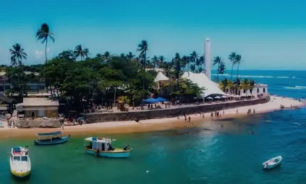 vendo Lotes de 676,50 e 1014m2 em frente ao mar em Praia do Forte