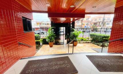 vendo Apartamento no Marco - 03 Quartos - Modulados - Reformado