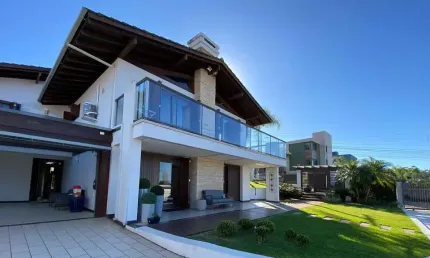 Casa com 4 quartos à venda na Tancredo Neves, 150, Centenário, Torres