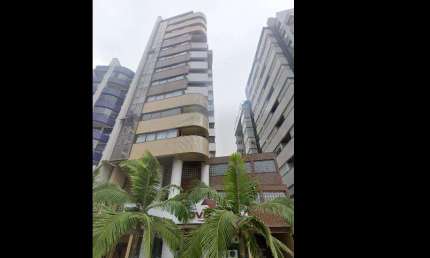 Casa comercial à venda na Av. Silva Jardim, 320, Centro, Torres