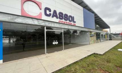Ponto comercial para alugar na Avenida Eduardo Prado, 415, Cavalhada, Porto Alegre por R$ 4.600