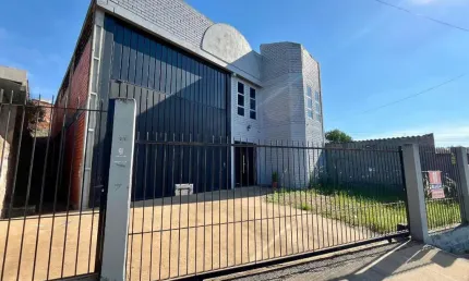 Barracão / Galpão / Depósito para alugar na Rua Alberto Rodrigues de Oliveira, 0887, Olaria, Canoas por R$ 5.600