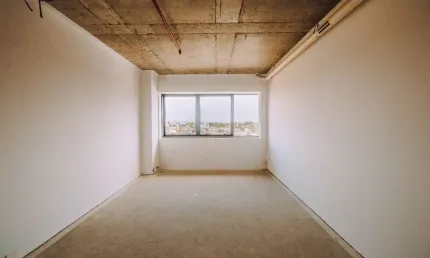 Sala comercial para alugar na Avenida Getúlio Vargas, 4831, Marechal Rondon, Canoas por R$ 1.500