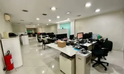 PRÉDIO COMERCIAL A VENDA NA R. VOLUNTÁRIOS DA PÁTRIA - ZN