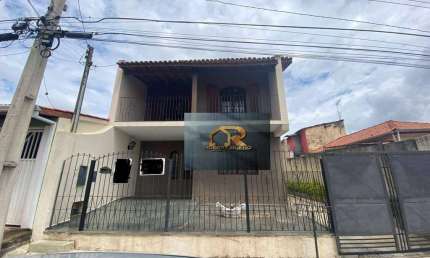 Casa com 4 dormitórios à venda, 150 m² por R$ 600.000,00 - Vila Mota - Bragança Paulista/SP