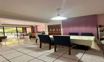 Apartamento à venda no bairro Praia da Costa - Vila Velha/ES