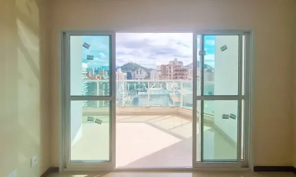 Apartamento à venda no bairro praia da costa - vila velha/es