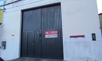 Barracão / Galpão / Depósito para alugar na Avenida Bartolomeu de Gusmão, Jurema, Vitória da Conquista, 260 m2 por R$ 4.800 Por Ano