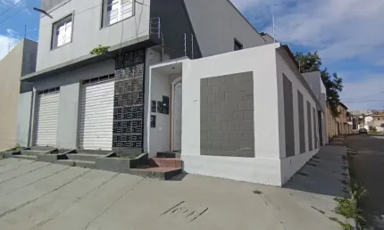 Casa com 3 quartos à venda na Avenida Franklin Ferraz, Candeias, Vitória da Conquista
