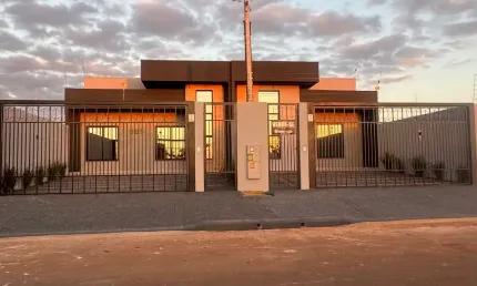 Casa Nova à Venda no Recanto Tropical | 1 Suíte + 1 Quarto | 2 Vagas