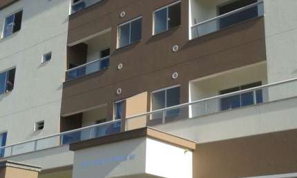 ALUGA-SE APARTAMENTO 59M²  COM 02 QUARTOS NO BAIRRO CIDADE NOVA - ITAJAÍ/SC