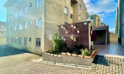 Apartamento com 3 quartos à venda na rua guilherme mazeto, 320, pinheirinho, curitiba, 53 m2 por r$ 295.000