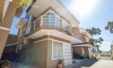 Casa com 3 quartos à venda na do cedro, 148, barreirinha, curitiba, 148 m2 por r$ 780.000