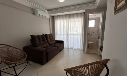 Apto 3 dorms com varanda, churrasqueira e garagem privativa