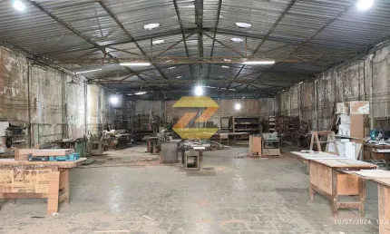 Galpão com Prédio Comercial e Escritório. Santíssimo - Bangu - Campo Grande