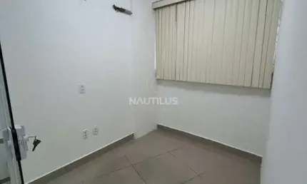 SALA COMERCIAL NO CTC - LAGOA NOVA COM 1 VAGA DE GARAGEM