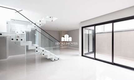 Excelente sobrado novo no Condomínio Residencial Boulevard Boa Vista.