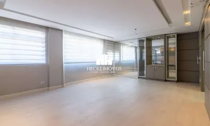 Apartamento de 122m² com 3 quartos e 2 vagas. cabral.