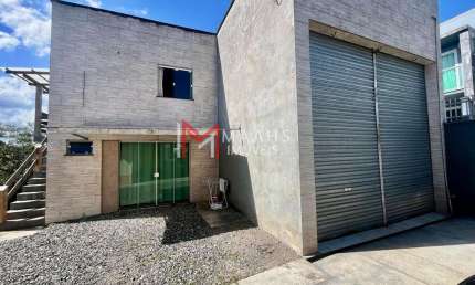 Casa para Venda em São Bento do Sul, Centro, 2 dormitórios, 2 banheiros, 3 vagas
