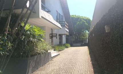 Casa em Condomínio para Venda em Rio de Janeiro, Barra da Tijuca, 5 dormitórios, 5 suítes, 8 banheiros, 6 vagas