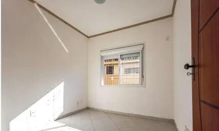 Apartamento na rua do cartório na anápio gomes cachoeirinha.
